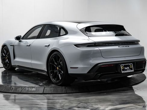 Used 2023 Porsche Taycan GTS w/ Premium Package image 9