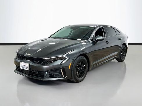 Certified 2025 Kia K5 LXS image 3