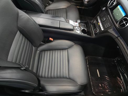 Used 2020 Mercedes-Benz SL 450 w/ Premium Package image 21