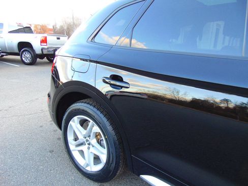 Used 2018 Audi Q5 2.0T Premium image 40