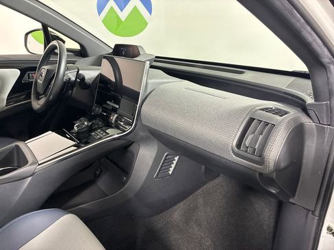 Used 2023 Subaru Solterra AWD image 29