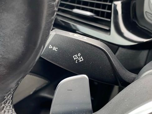 Used 2019 BMW 540i xDrive w/ M Sport Package image 33