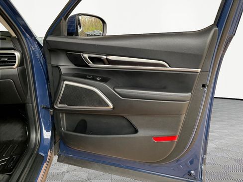 Used 2023 Kia Telluride S w/ S Sunroof Package FWD image 28