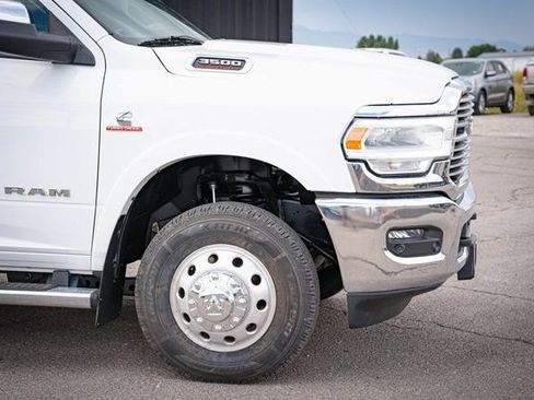 Used 2022 RAM 3500 Laramie w/ Safety Group B image 5