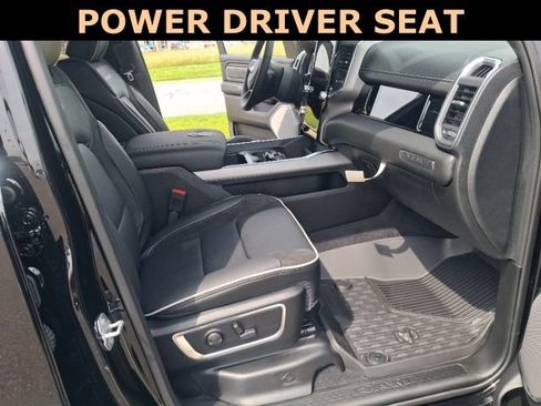 New 2026 RAM 1500 Laramie AWD/4WD image 26