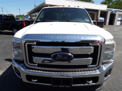 Used 2012 Ford F350 Lariat w/ Chrome Pkg image 11
