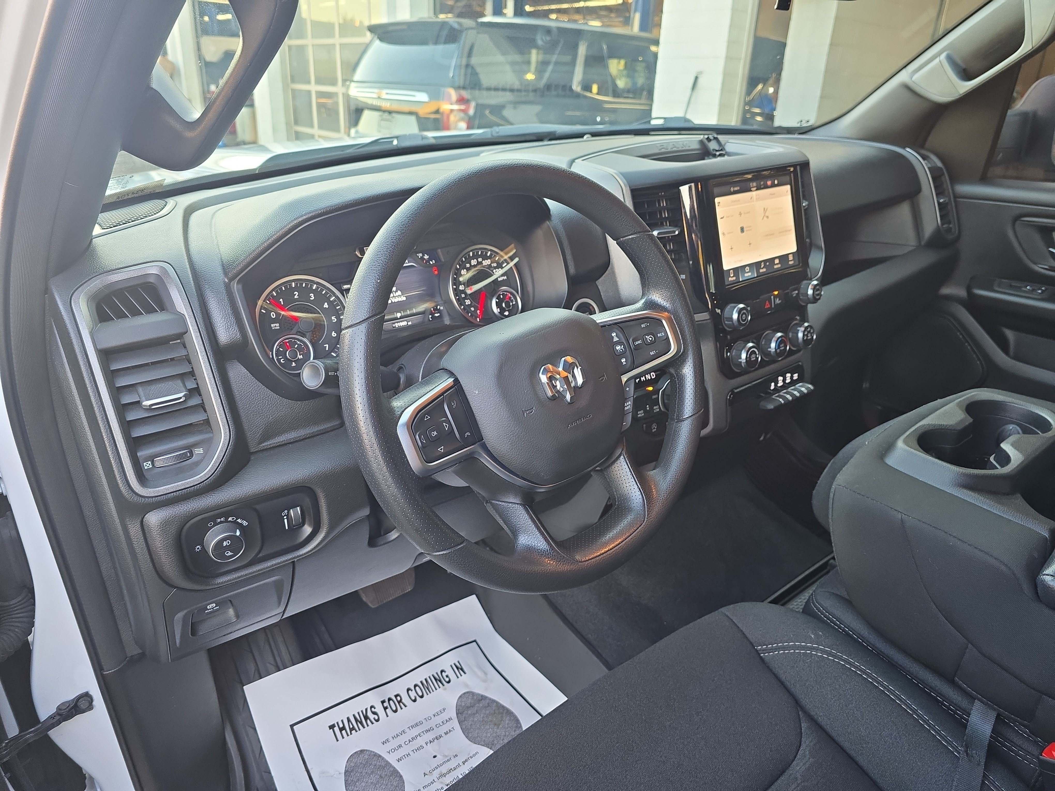Used 2025 RAM 1500 Warlock AWD/4WD image 16