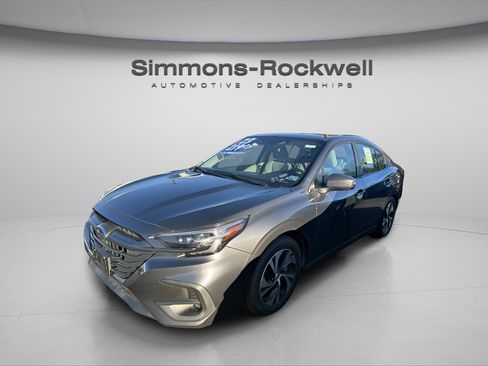 Used 2023 Subaru Legacy Premium image 4
