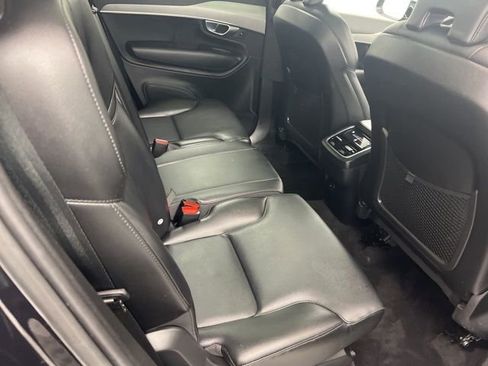 Used 2023 Volvo XC90 B5 Core w/ Climate Package image 22