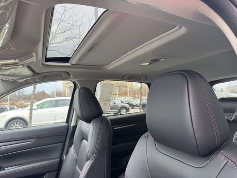 New 2025 MAZDA CX-5 Carbon Edition image 25