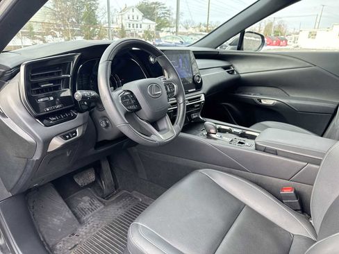 Used 2023 Lexus RX 350 Premium image 10
