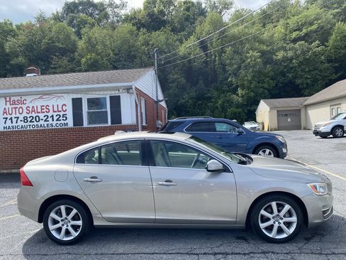 Used 2016 Volvo S60 T5 Premier AWD/4WD image 4