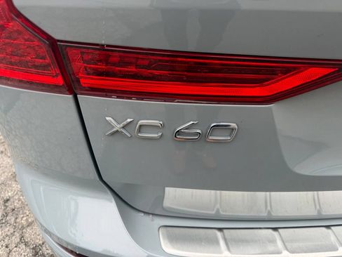 Used 2024 Volvo XC60 B5 Ultimate w/ Protection Package Premier AWD/4WD image 5
