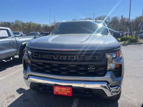 Used 2025 Chevrolet Silverado 1500 W/T w/ WT Safety Package image 2