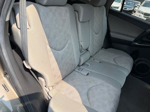 Used 2012 Toyota RAV4 FWD w/ Value Pkg image 8