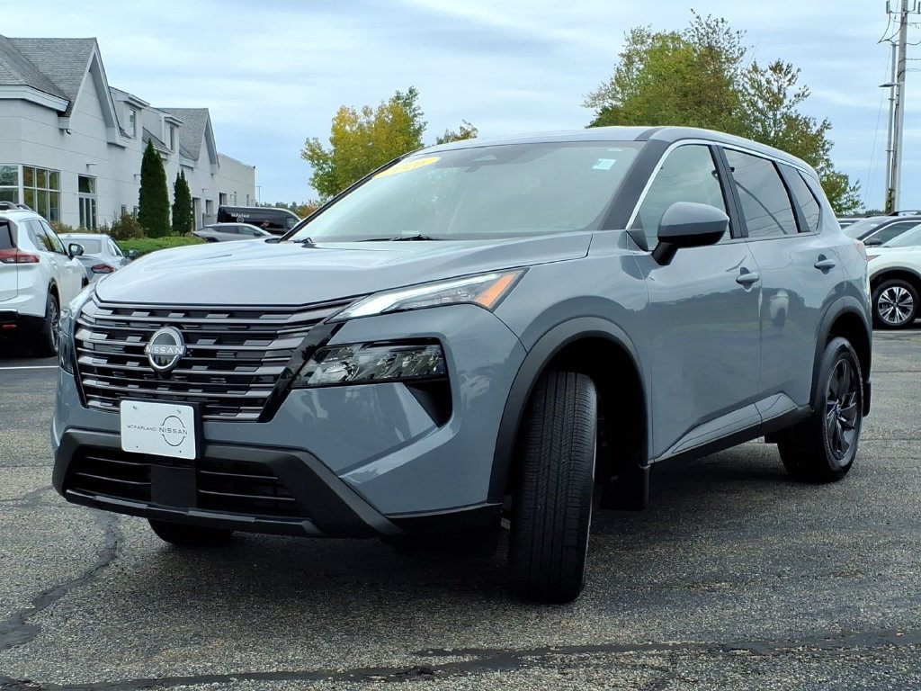 Certified 2026 Nissan Rogue SV w/ Cold Weather Package AWD/4WD image 6