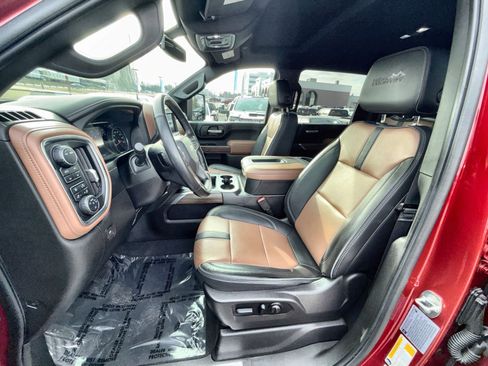 Used 2022 Chevrolet Silverado 2500 High Country image 13