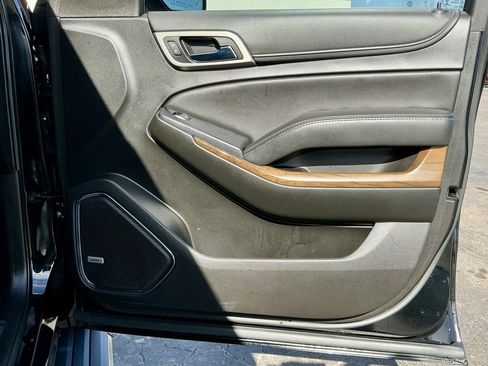 Used 2019 GMC Yukon XL Denali w/ Denali Ultimate Package image 22