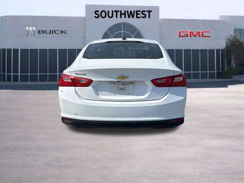 Used 2018 Chevrolet Malibu LS w/ LPO, Convenience Package 1 image 6