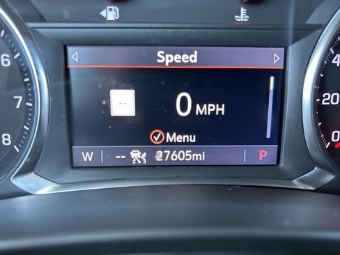 Used 2024 Chevrolet Equinox Premier FWD image 44