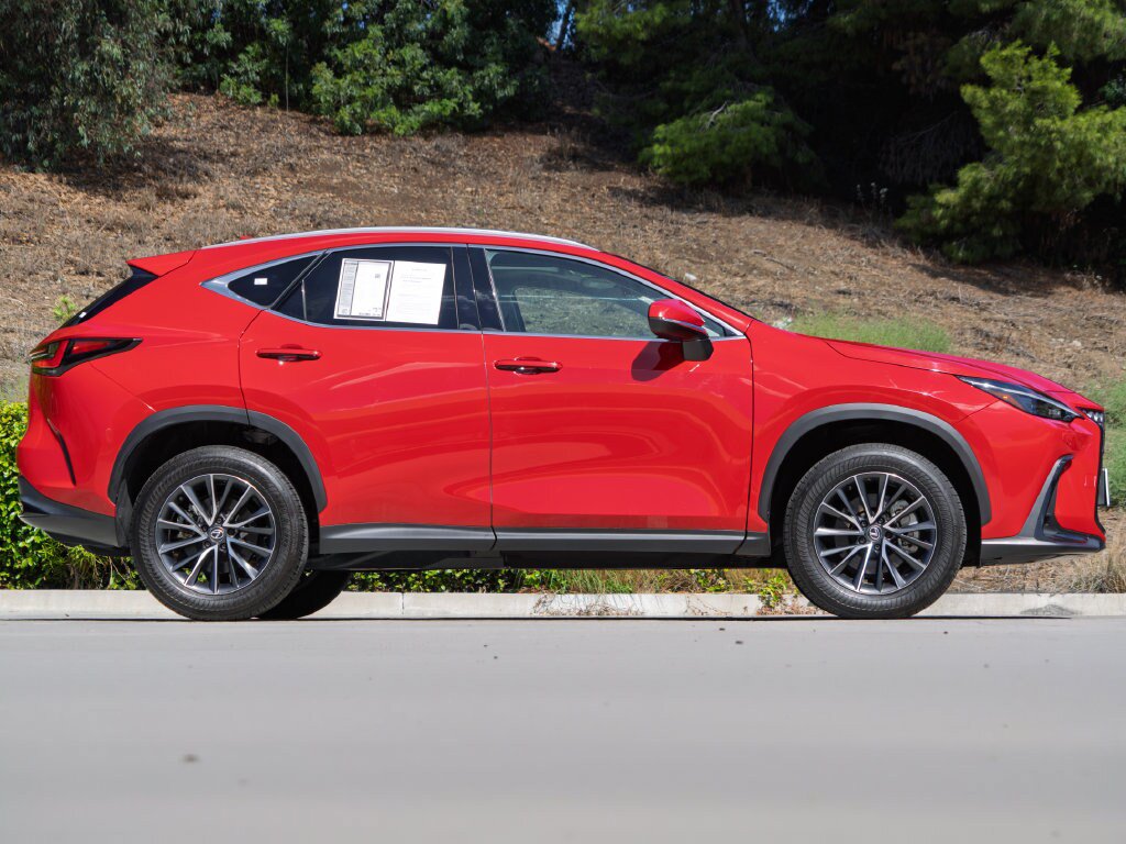 Certified 2025 Lexus NX 250 FWD w/ Cold Area Package image 10