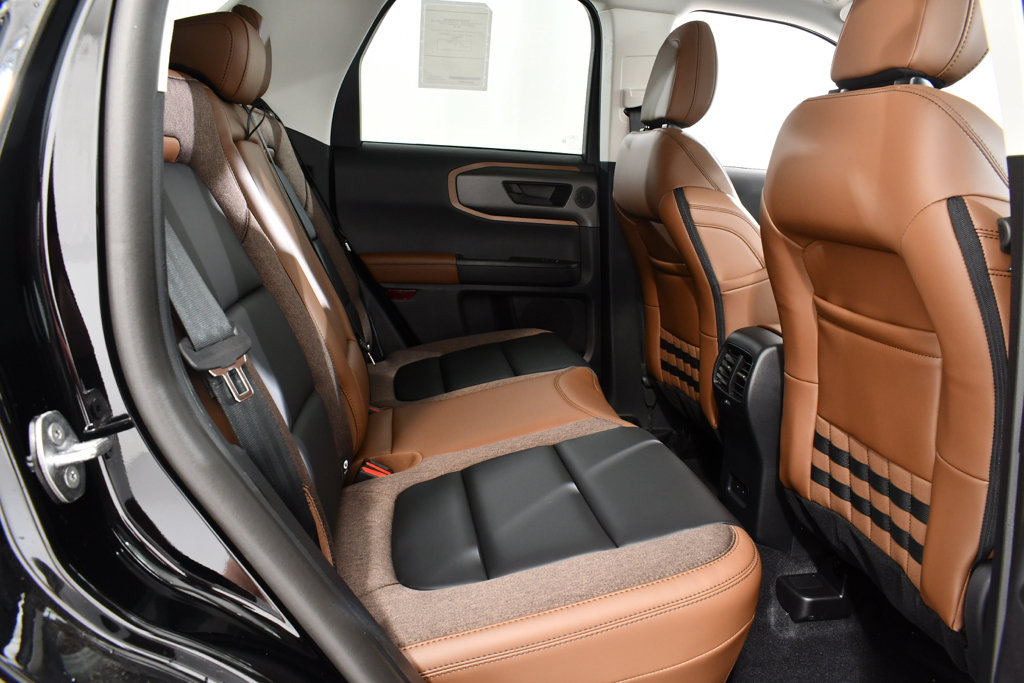New 2026 Ford Bronco Sport Outer Banks w/ Outer Banks Tech Package+ AWD/4WD image 19