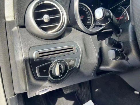 Used 2015 Mercedes-Benz C 300 4MATIC Sedan image 10