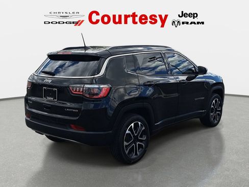 Certified 2023 Jeep Compass Limited AWD/4WD image 4