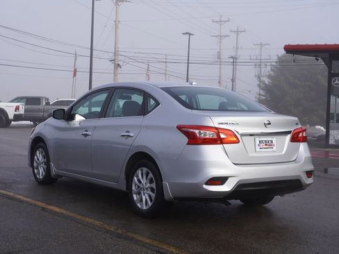 Used 2019 Nissan Sentra SV image 5