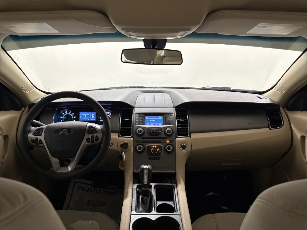 Used 2018 Ford Taurus SE FWD image 31