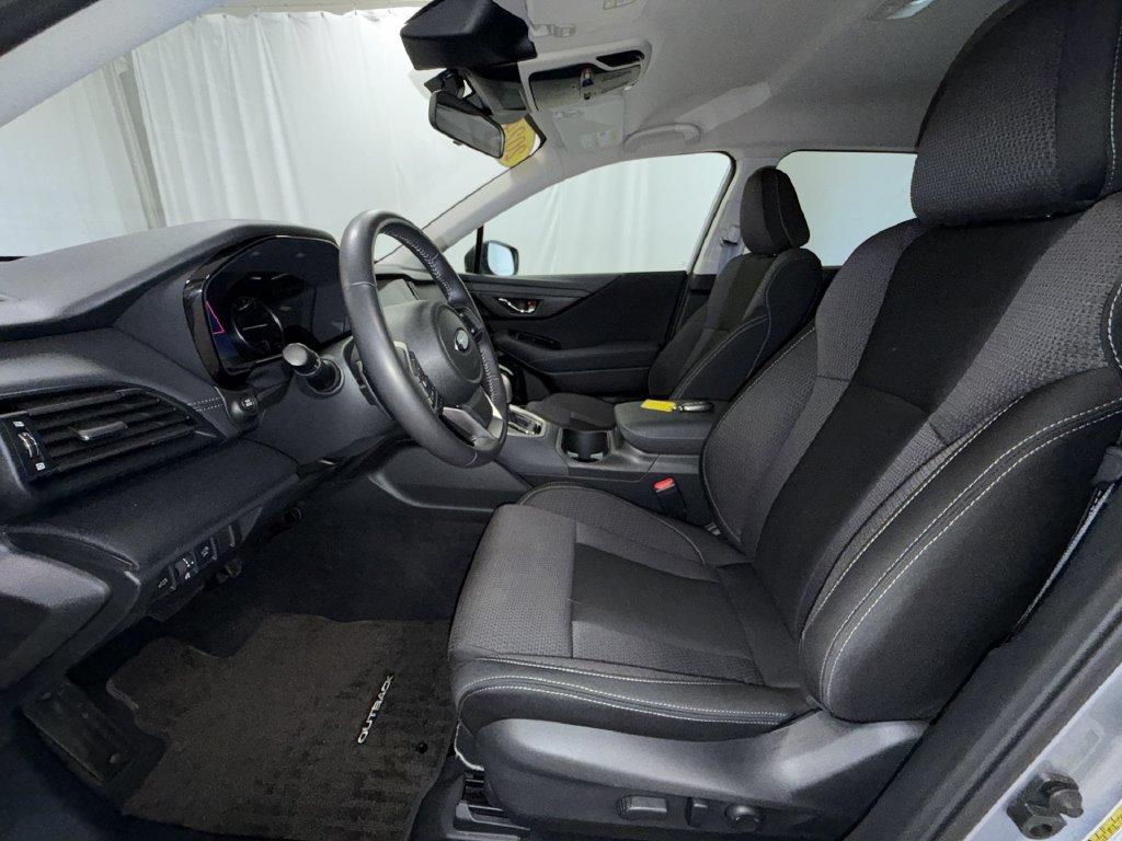 Used 2024 Subaru Outback Premium AWD/4WD image 11