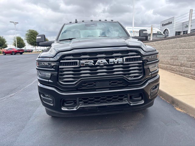 Used 2026 RAM 3500 Big Horn AWD/4WD image 2