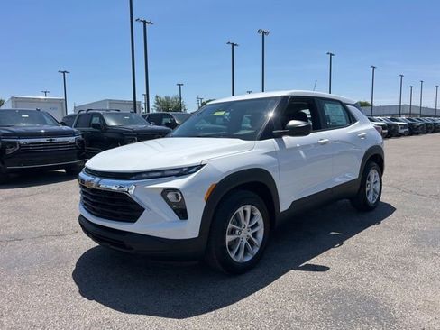 New 2026 Chevrolet TrailBlazer LS FWD image 7