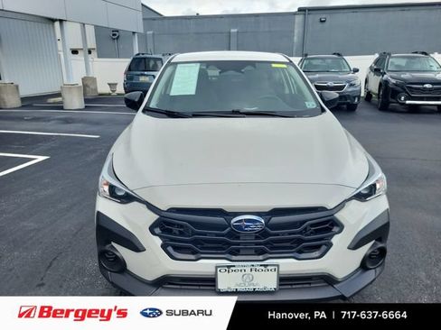 Used 2025 Subaru Crosstrek 2.0i AWD/4WD image 7