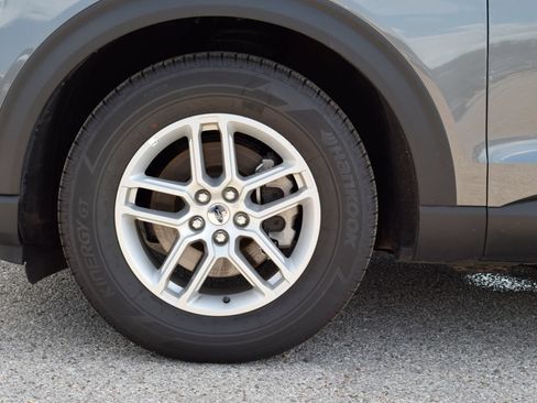 New 2026 Ford Explorer Active w/ Active Comfort Package RWD image 27