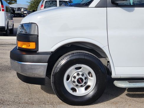 Certified 2024 GMC Savana 2500 w/ Driver Convenience Package image 8