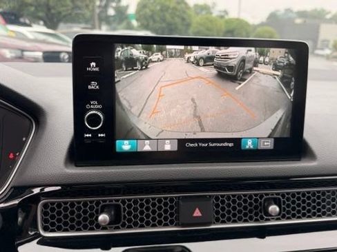 Used 2024 Honda Civic Touring image 14