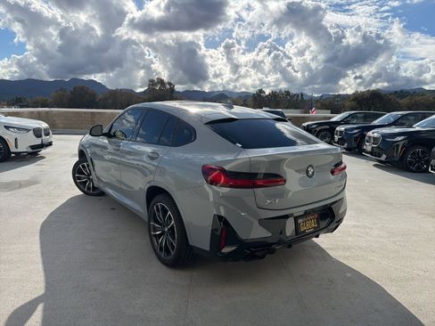 Certified 2023 BMW X4 xDrive30i w/ M Sport Package image 2