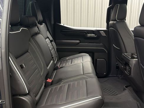 Used 2025 GMC Sierra 1500 AT4X w/ AT4X AEV Edition image 42
