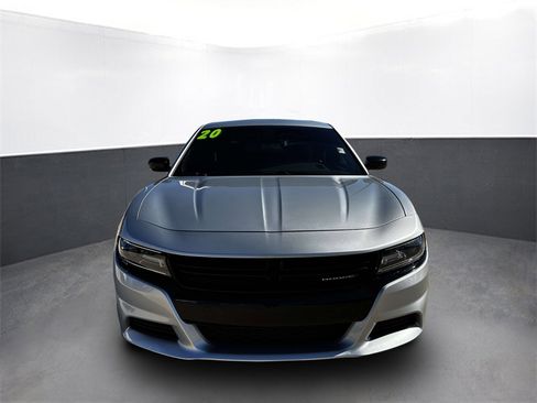 Used 2020 Dodge Charger SXT w/ Blacktop Package image 9