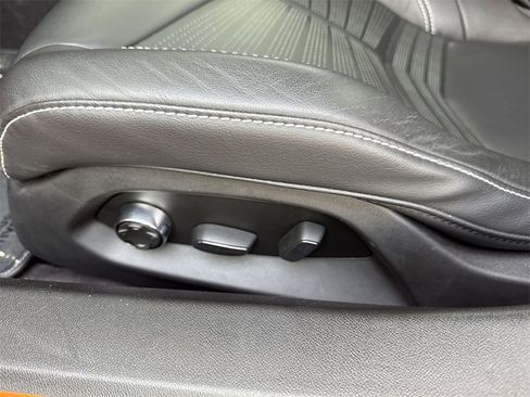 Used 2023 Chevrolet Corvette Z06 w/ Stealth Interior Trim Package image 12