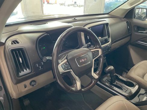 Used 2019 GMC Canyon SLT w/ Driver Alert Package image 20