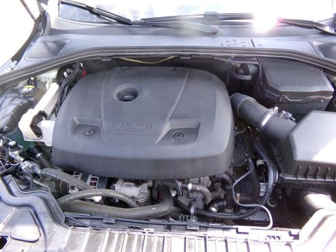 Used 2018 Volvo V60 T5 Cross Country AWD/4WD image 25