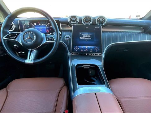Used 2023 Mercedes-Benz GLC 300 GLC 300 image 16