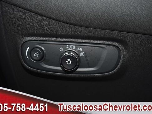 Used 2023 Chevrolet Equinox RS FWD image 38