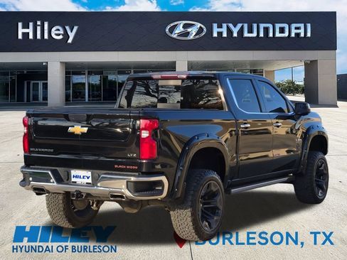 Used 2021 Chevrolet Silverado 1500 LTZ w/ LTZ Premium Texas Edition image 4