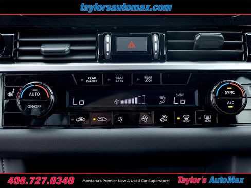 New 2025 Nissan Pathfinder SV w/ SV Premium Package image 18