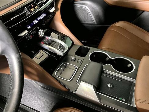 Used 2024 Acura MDX FWD w/ Technology Package image 13