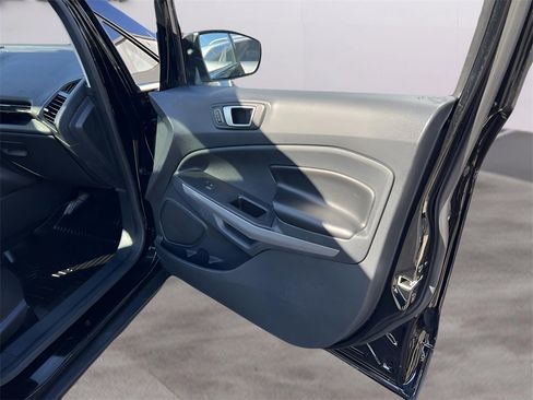 Used 2022 Ford EcoSport Titanium w/ Interior Protection Package image 20