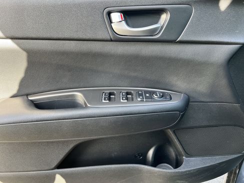 Used 2020 Kia Optima SE image 14